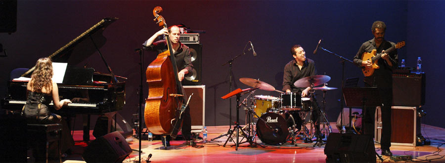 Leila Olivesi Quartet
