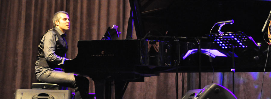 Emir Ersoy Cuban Portrait & Istanbul Superband