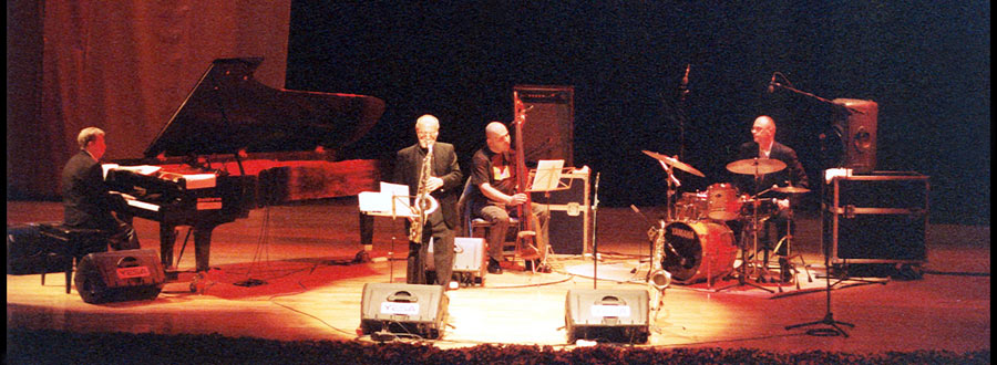 Janusz Muniak Trio and Tuna Ötenel